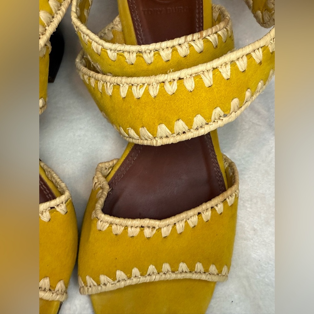 Tory Burch Yellow Raffia Suede Ankle Strap Sandals Block Heels Womens 6.5 - Picture 6 of 16